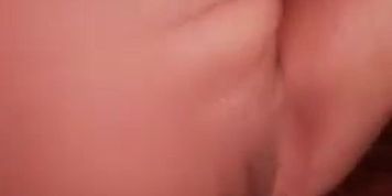 Desi cute young girl made her nude video (desi_girls)