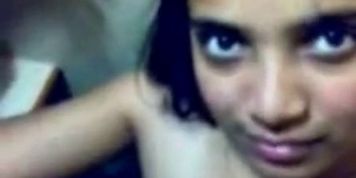 Northindian girl playing with bf dick