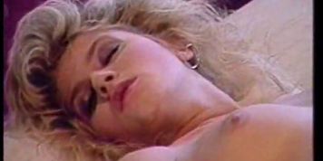 CLASSIC PORN BOX - Ginger Lynn fucks repair man (Isis Taylor)