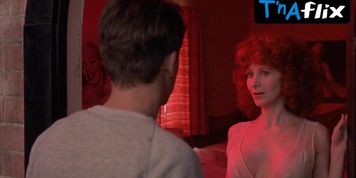 Anita Morris Sexy Scene  in The Hotel New Hampshire