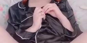 elliedoll - Daddy will you be Gentle on my Virgin Holes?