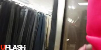 Dickflash for Lady in Store