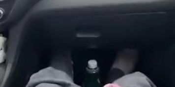 Pay for an uber ride with an handjob and cum on my huge abs