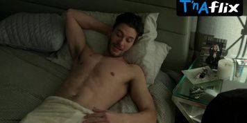 Amber Rose Revah Underwear Scene  in Marvel'S The Punisher
