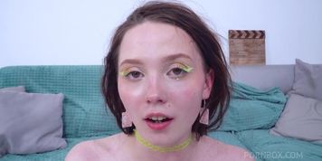 AKINA ASMUS SERVICES 4 BLACKS AND DRINKS PISS