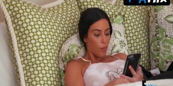 Kourtney Kardashian Sexy Scene  in Keeping Up With The Kardashians