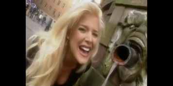 Victoria silvstedt blonde slut