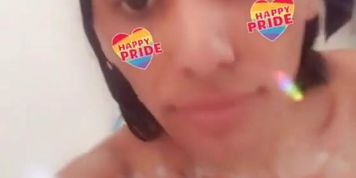Shower fun 