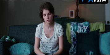 Anna Kendrick Sexy Scene  in Table 19