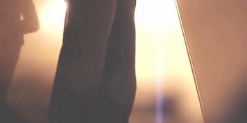 Girl in dressing room showed her nice and soft butt