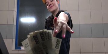 Carwash Beauty Cash For Sex - Anie Darling