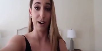 Sexy YouTube diva