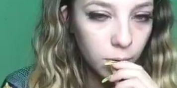 Periscope girl sucks her toy like a pro