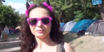 Pickedup amateur eurobabe facialized in forest