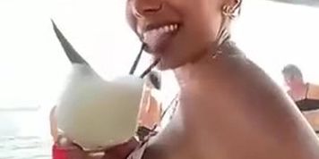 Anitta of ass (Iva Zan)