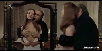 Carole Bouquet and Angela Molina in that Obscure Object of Desire