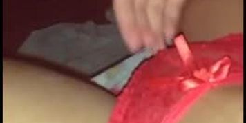 TOCANDO SIRIRICA ESONDIDA DOS PAIS