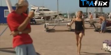 Mariya Kapustinskaya Sexy Scene  in Vstrechnoye Techeniye