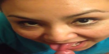 Karen mamando