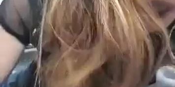 Drogadicta en el auto