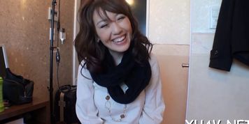 Pretty asian chick gets wet - video 29