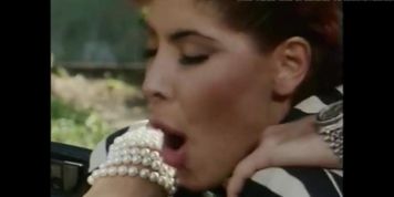 Classic Milly Fucking (Isis Taylor, Milly D'Abbraccio)