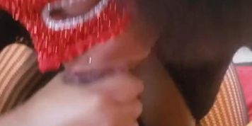 Ebony sloppy head