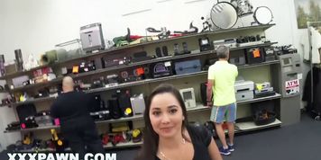 XXXPAWN - At First Karlee Grey Was Offended, But She Eventually Came Around (Sean Lawless)