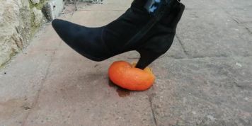Today it's time to crush my slave so much, a fruit.. (Gina Carano, Nubiles)