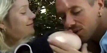 Amateur BBW gives blowjob and gets cum