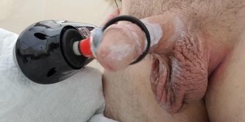 Messy quick cumshot massager hands free