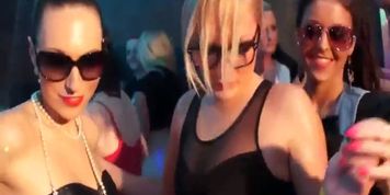 Lesbians have fun in club