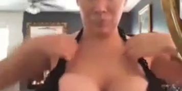 Sienna West Periscope