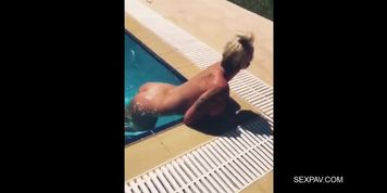 Blonde Babe Is Happy To Screw Outdoor In Pool