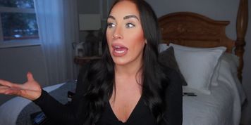Chelsea Nichole YouTuber in Latex