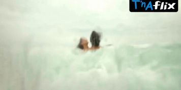 Alice Braga Breasts,  Bikini Scene  in As Brasileiras