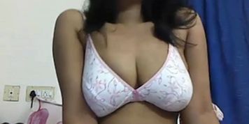 Poornam Aunty Part 3 Exposing 