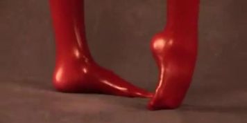 zlata contortion in red