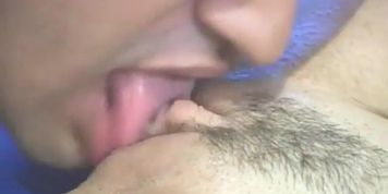 Garota safada adora sexo com dois caras (Priscila Prado)