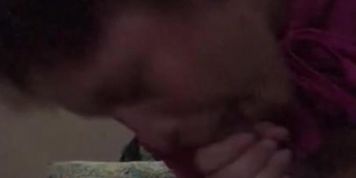 Little hood chick gives amazing sloppy HEAD 
