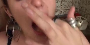 Italian Teen Slut Gets Fucked on First Blind Date