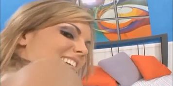 big onion booty camel toe blond gets big ass fucked and cum on tight pussy (Mackenzee Pierce)