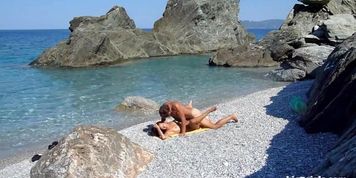 Deutsches Amateur Paar beim Public Ficken am Strand