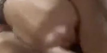Maestra Carolina de la t&eacute;cnica 22 se masturba asta venirse.......(video pasado por Whatsapp)