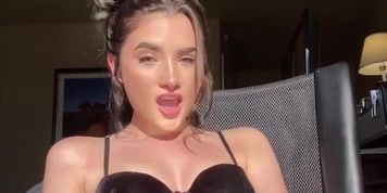 Hot Girl Masturbates For Daddy