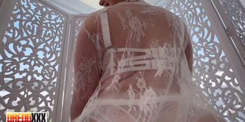 Maisey Monroe Trailer Nhoo