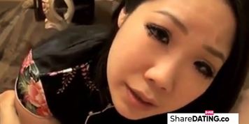 japonaise putain maritale suce devant son mari pervers