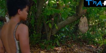 Kiersey Clemons Breasts Scene  in Sweetheart