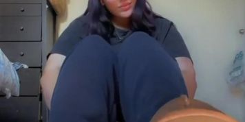 Strwberrimatcha feet leaks ??