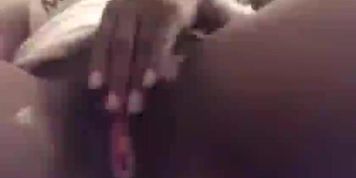 Ebony milf pink pussy solo squirt